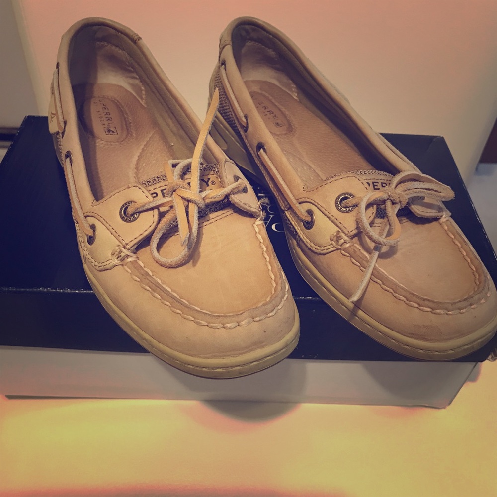 Sperry Top-Sider Classic Boat Shoe 7 Tan